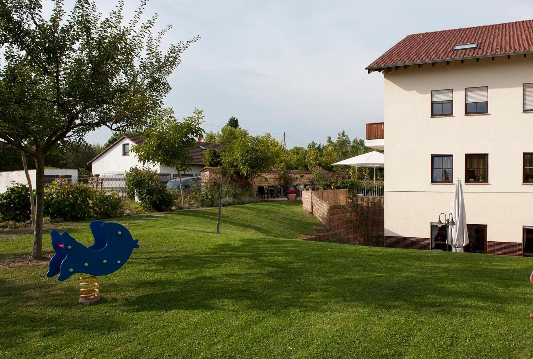 Weingut Sandwiese Winzerhotel Worms Exterior photo
